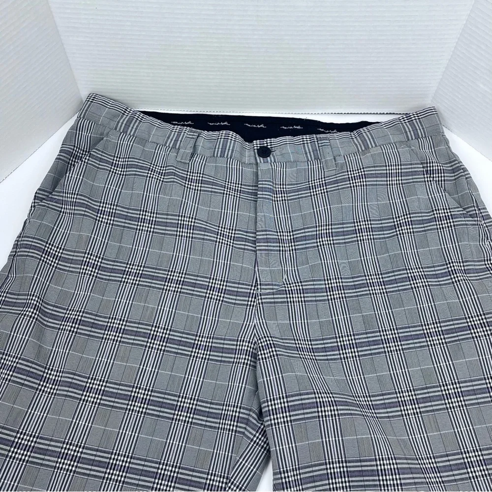 Travis Mathew Men's Plaid Chino Perfromance Golf Shorts Size 38; Stretch, Sports